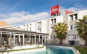 Ibis Arles
